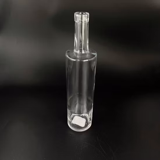 Пользовательские 500 мл 700 мл 750 мл Стеклянная бутылка Прозрачные пустые стеклянные бутылки Водка Виски Бренди Стеклянная бутылка Текила Джин Ликер Стеклянная бутылка